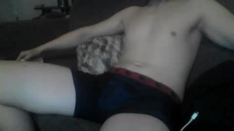 Tom online show from February 9, 2:16 am