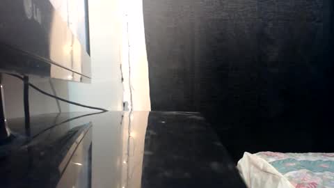 ALAN online show from April 21, 2:51 am