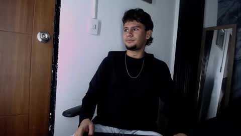 alan__smith online show from January 16, 8:00 pm