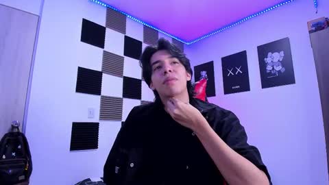 Alan Boy online show from March 8, 2:32 pm