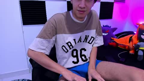 Alan Boy online show from April 21, 1:42 am