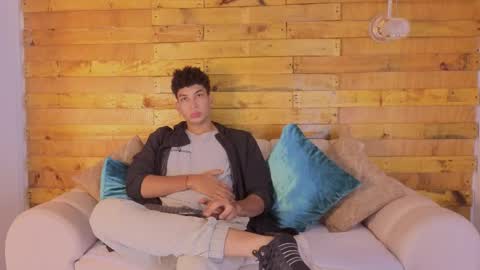 Alan online show from April 11, 12:20 pm