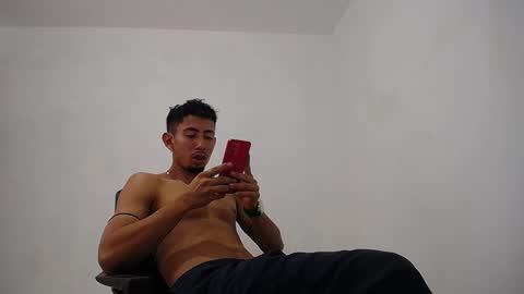 Snapshot of alan_gay chatting on September 21, 3:45 pm Alan online show from September 21, 3:45 pm