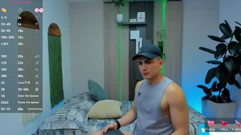 Alan  Kevin can we reach 100 thumbs up please guys  online show from May 8, 11:38 pm