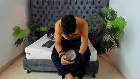 Alan online show from November 28, 1:46 pm