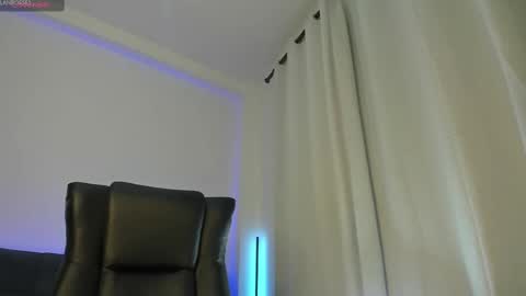 Snapshot of alan_rosee chatting on September 29, 2:02 pm Alan online show from September 29, 2:02 pm