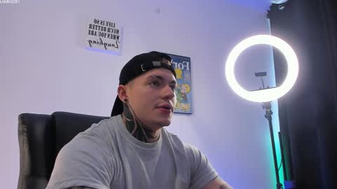 Snapshot of alan_rosee chatting on March 1, 3:38 pm Alan online show from March 1, 3:38 pm