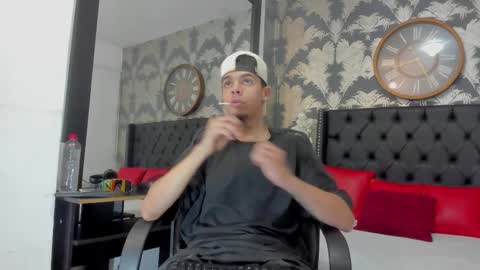 alan_smithy online show from September 22, 6:51 pm