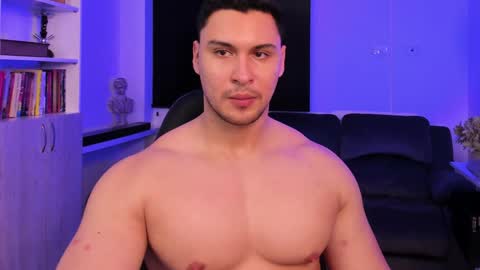 Snapshot of alan_vidal chatting on December 7, 3:04 am Alan Vidal online show from December 7, 3:04 am