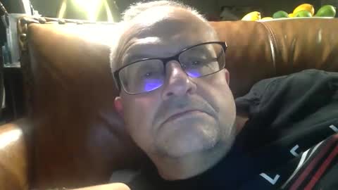 Snapshot of alankrieski1174 chatting on October 30, 5:20 am alankrieski1174 online show from October 30, 5:20 am