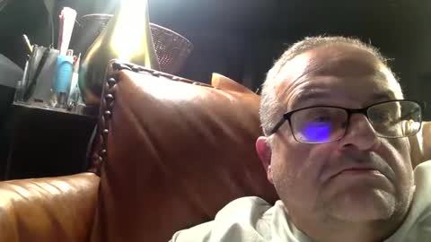 alankrieski1174 online show from November 25, 5:09 am