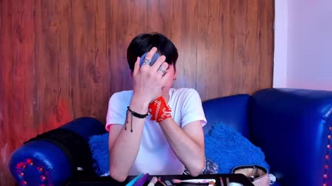 Alan online show from December 2, 8:09 pm