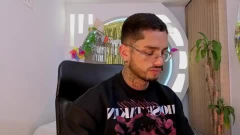 alan online show from April 20, 11:24 am