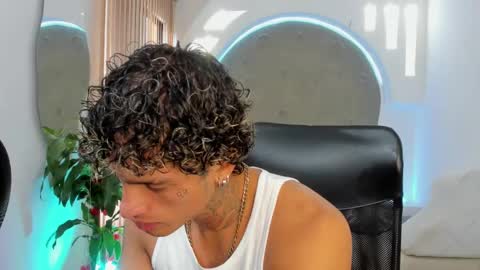 Snapshot of alanrodgers2_0 chatting on February 23, 1:49 pm alan online show from February 23, 1:49 pm