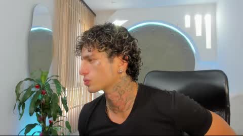 Snapshot of alanrodgers2_0 chatting on March 6, 1:03 pm alan online show from March 6, 1:03 pm