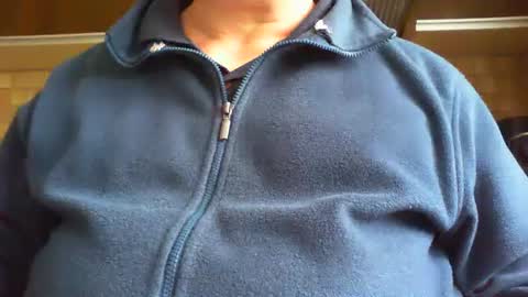Snapshot of albert29 chatting on October 14, 12:12 pm albert29 online show from October 14, 12:12 pm