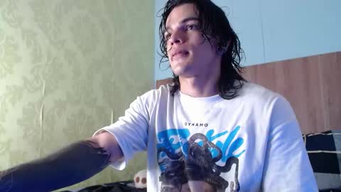 Snapshot of albertbernal69 chatting on October 5, 3:43 am Albert online show from October 5, 3:43 am