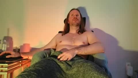 albinoadonis online show from October 1, 10:25 pm