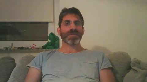 Snapshot of alcatrazcage chatting on October 9, 8:25 pm Alcatrazcage online show from October 9, 8:25 pm