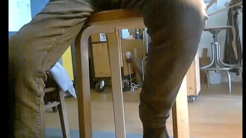 aldolechat online show from October 19, 8:28 am