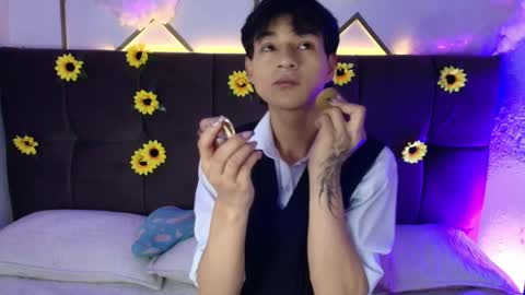 ale_aurarashi online show from April 23, 11:59 am