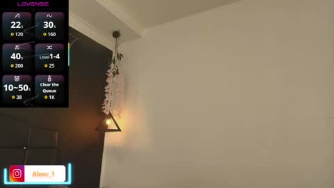 ALEC ANDREWS online show from December 2, 7:28 pm