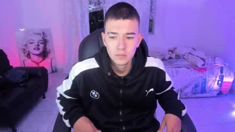 Aleck Boy online show from January 14, 11:26 am