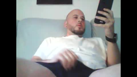Snapshot of aleeexxxx4u chatting on October 6, 7:13 am aleeexxxx4u online show from October 6, 7:13 am