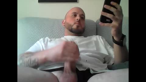 Snapshot of aleeexxxx4u chatting on October 13, 1:06 pm aleeexxxx4u online show from October 13, 1:06 pm
