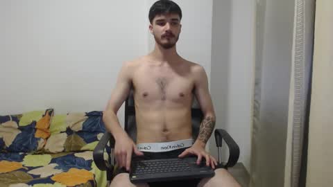 aleex_miller online show from December 19, 11:01 pm