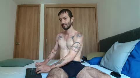 Alejandro Hernndez online show from April 26, 3:53 pm