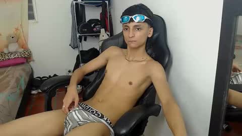 alejandro_cutee online show from November 27, 2:26 am