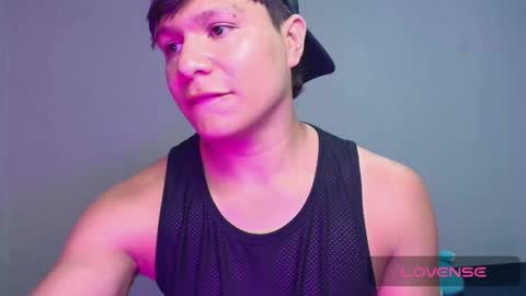 Snapshot of alejandro_vt chatting on October 20, 3:10 am Alejandro G online show from October 20, 3:10 am