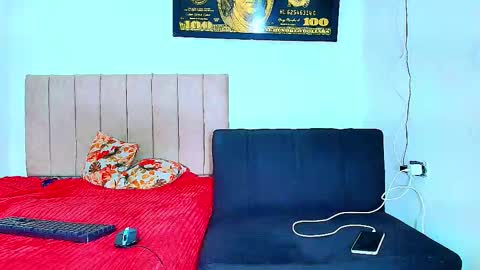 alejo_21cm online show from March 15, 11:07 am