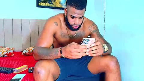 alejo_21cm online show from March 14, 8:32 am