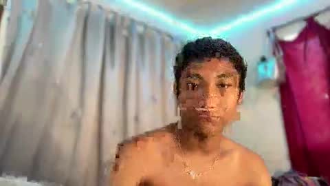 alejo_cute online show from May 24, 3:40 pm