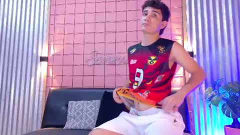 alejo online show from June 18, 7:19 pm