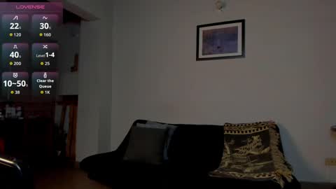 Alek online show from April 4, 3:47 am