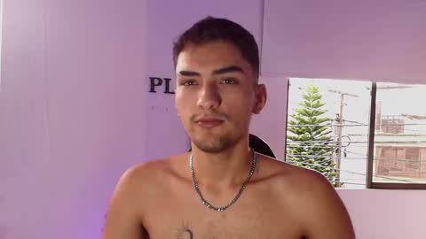 Alek online show from November 3, 3:47 pm