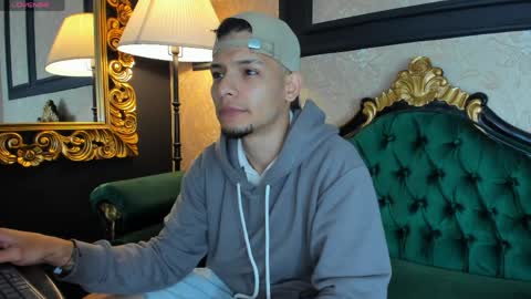 Alessandro King online show from April 25, 7:11 pm