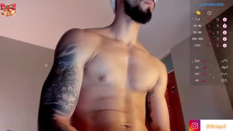 Snapshot of alessandro_dibellucci chatting on December 24, 11:44 pm Kciqu3 Independent model online show from December 24, 11:44 pm