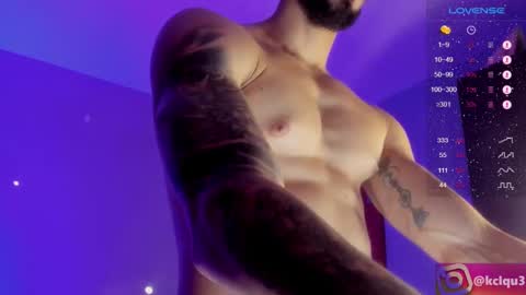 Snapshot of alessandro_dibellucci chatting on March 9, 9:36 pm Kciqu3 Independent model online show from March 9, 9:36 pm