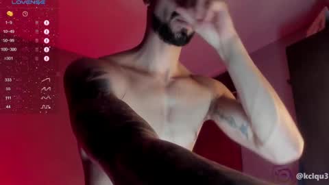 Snapshot of alessandro_dibellucci chatting on March 2, 9:08 pm Kciqu3 Independent model online show from March 2, 9:08 pm