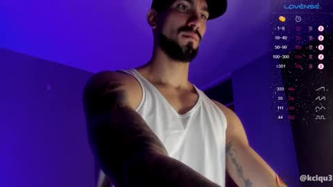 Snapshot of alessandro_dibellucci chatting on March 8, 12:31 am Kciqu3 Independent model online show from March 8, 12:31 am
