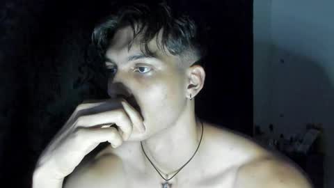 alessio Vale online show from March 25, 10:30 am