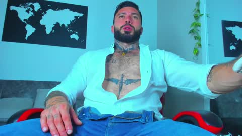 Aless Rose online show from May 15, 11:35 pm
