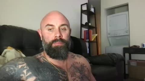 alesterwhite online show from April 4, 12:18 am