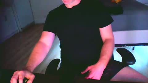 alex42696969 online show from May 7, 1:27 am