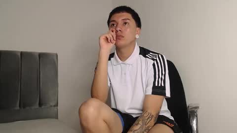 Owen online show from October 22, 2:37 am