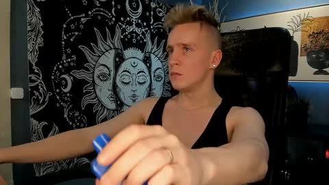 Snapshot of alex__sweet chatting on March 1, 4:54 pm your Alex online show from March 1, 4:54 pm